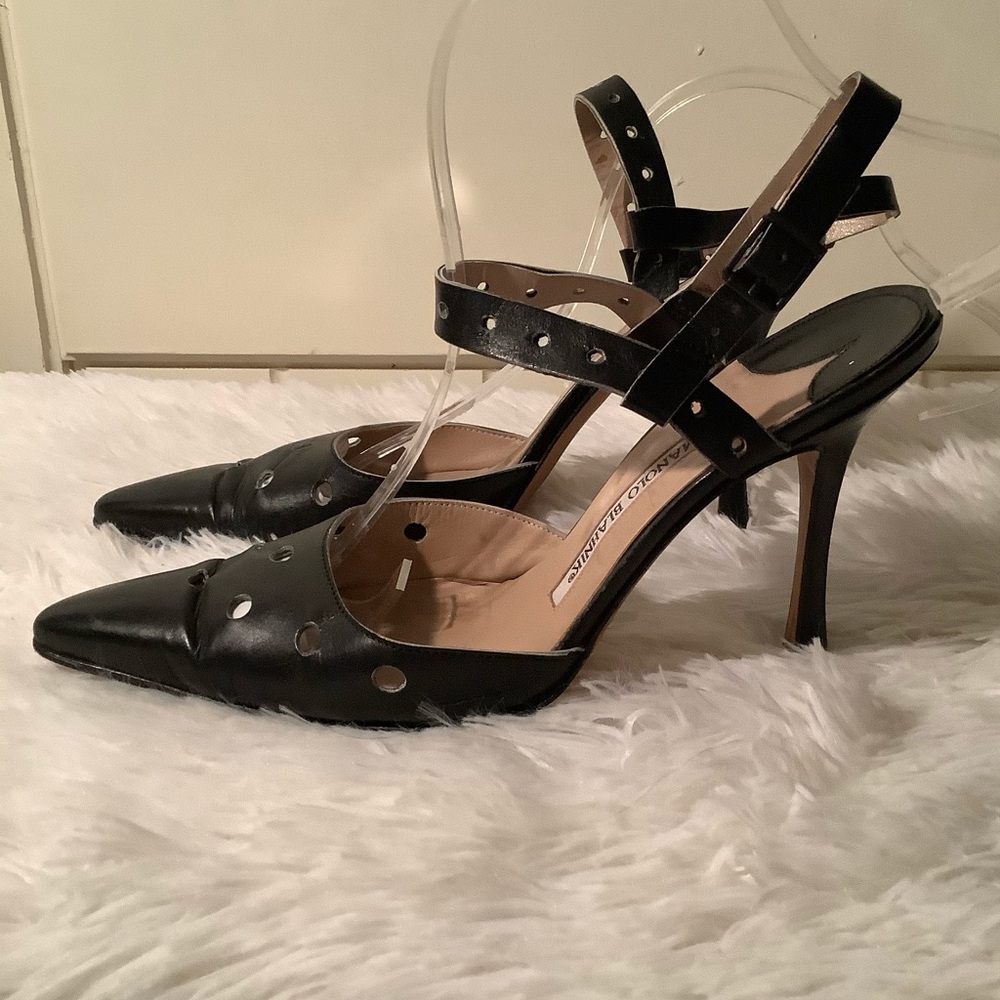 Manolo Blahnik Lasercut Heels - Picture 2 of 8